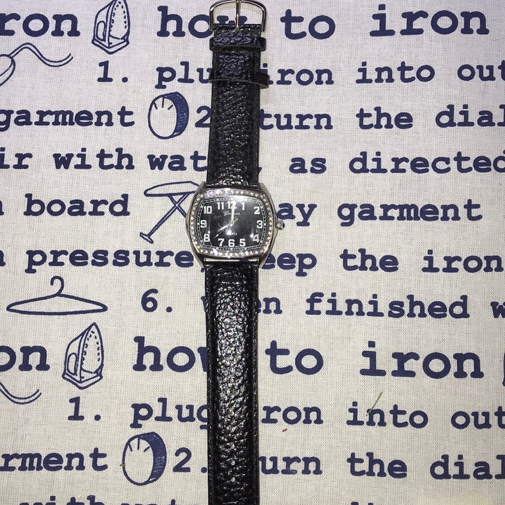 New GENEVEX Watch